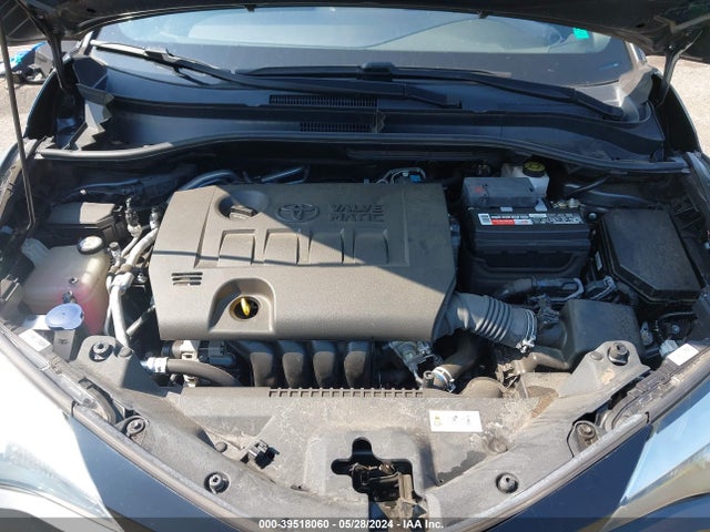 Toyota C-HR XLE 2020 NMTKHMBX3LR106588 Image 10