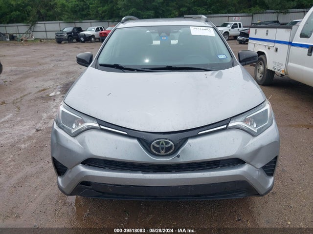 Toyota RAV4 LE 2017 2T3ZFREV4HW401010 Image 12