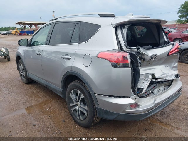 Toyota RAV4 LE 2017 2T3ZFREV4HW401010 Image 3