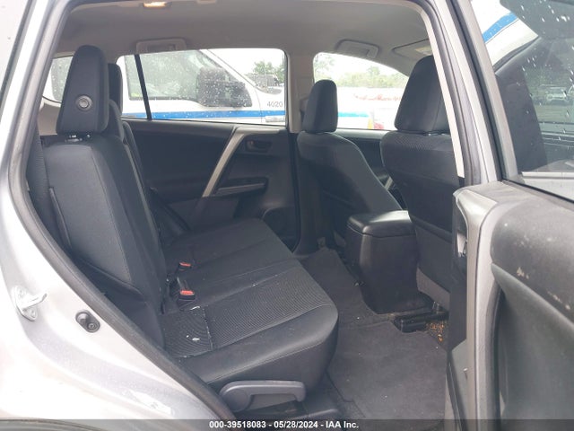 Toyota RAV4 LE 2017 2T3ZFREV4HW401010 Image 8