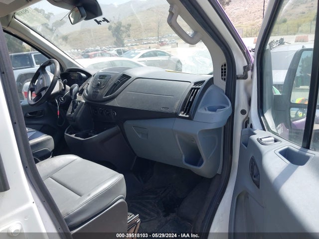 Ford Transit-150 2016 1FTYE1ZM9GKA89548 Image 5