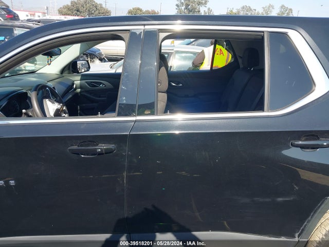 Chevrolet Traverse Ls 2019 1GNERFKW8KJ250302 Image 14