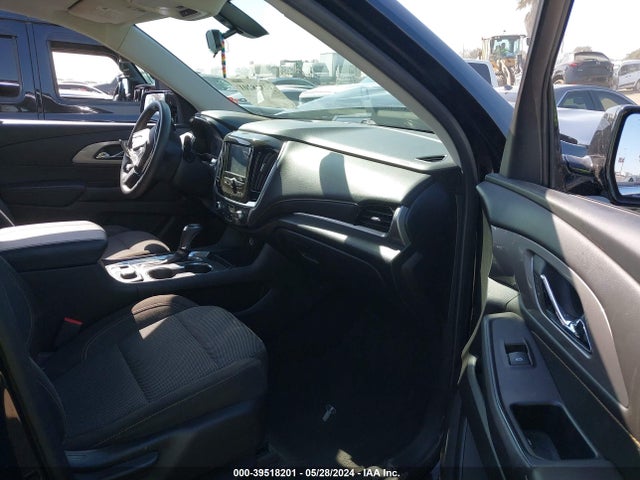 Chevrolet Traverse Ls 2019 1GNERFKW8KJ250302 Image 5