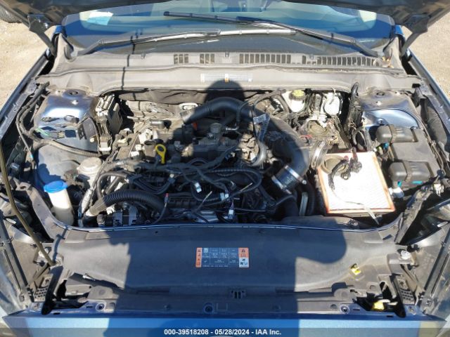 3FA6P0HD4KR178662 Ford FUSION SE