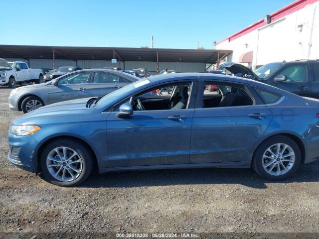 3FA6P0HD4KR178662 Ford FUSION SE