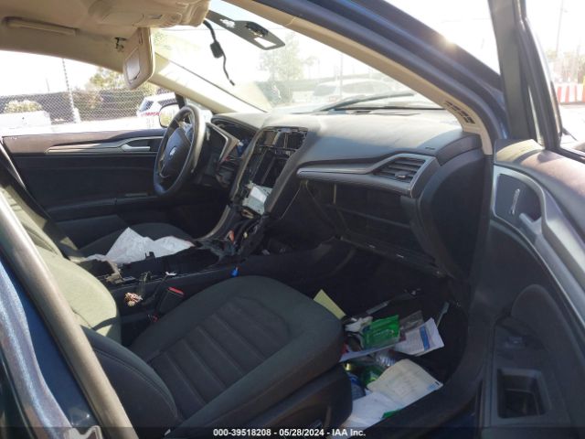 3FA6P0HD4KR178662 Ford FUSION SE