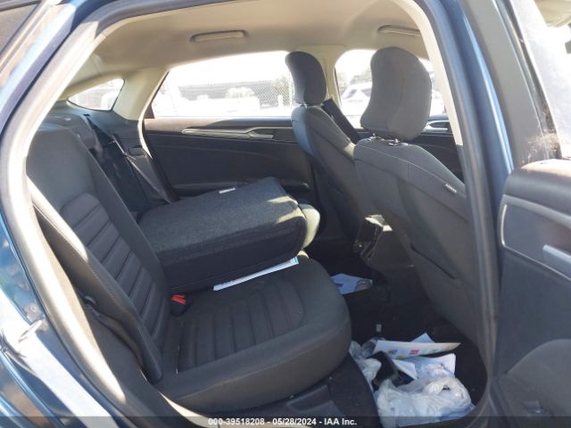 3FA6P0HD4KR178662 Ford FUSION SE