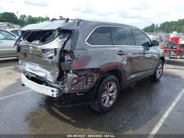Toyota Highlander Xle V6 2015 5TDKKRFH4FS061393 Image 4