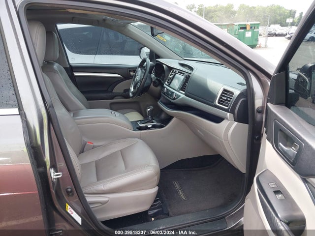 Toyota Highlander Xle V6 2015 5TDKKRFH4FS061393 Image 5
