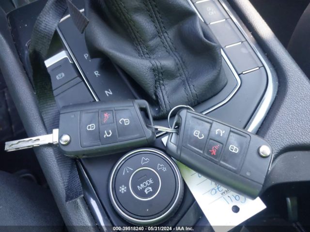 3VV0B7AX2LM148197 Volkswagen Tiguan 2.0t S