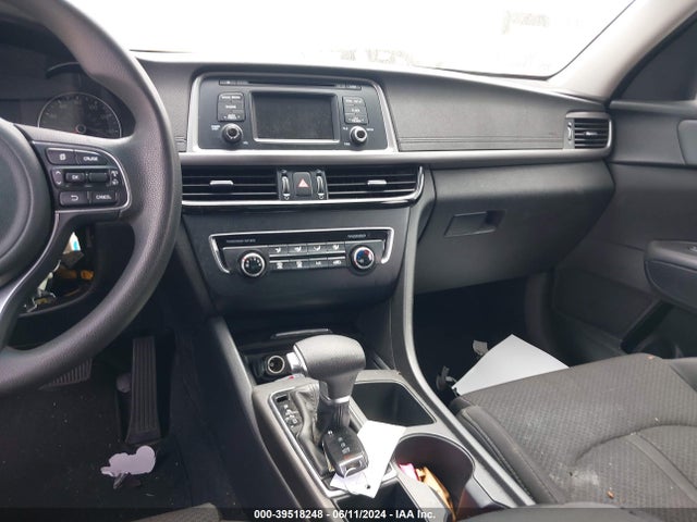 KIA Optima Lx 2016 5XXGT4L38GG004079 Image 11