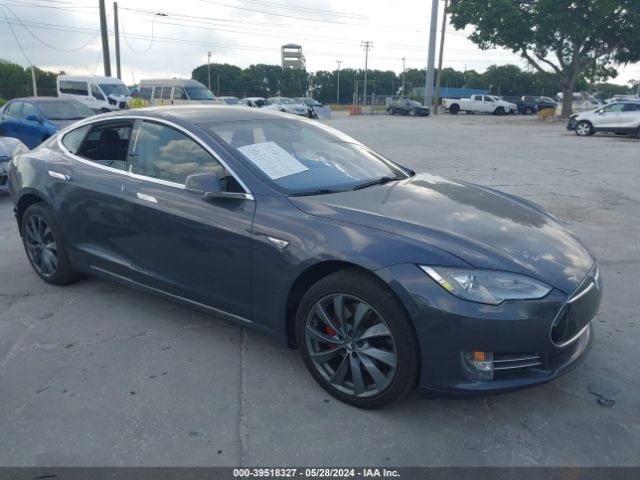 Продаж на аукціоні авто 2014 Tesla Model S P85, vin: 5YJSA1H18EFP63322, номер лоту: 39518327