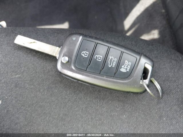 5NPEG4JA3LH032741 Hyundai SONATA SE