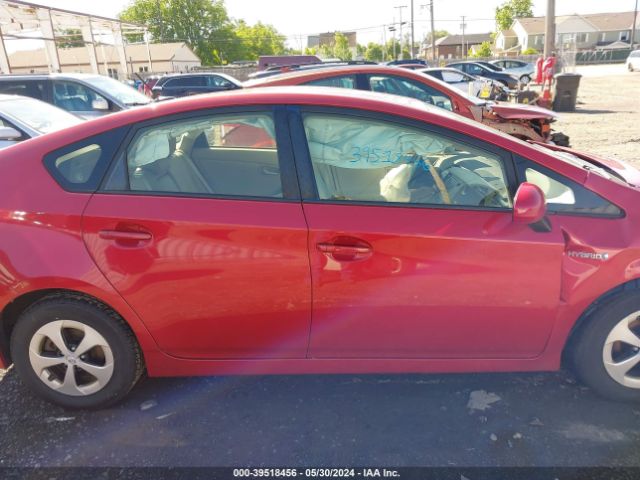 JTDKN3DUXF1891068 Toyota Prius Four