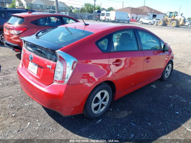 JTDKN3DUXF1891068 Toyota Prius Four