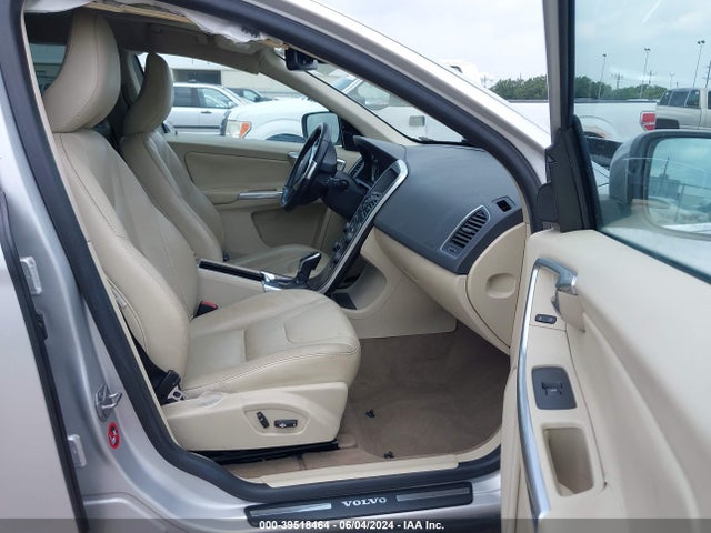 Volvo Xc60 T5 Premier Plus 2015 YV440MDC3F2619618 Image 5