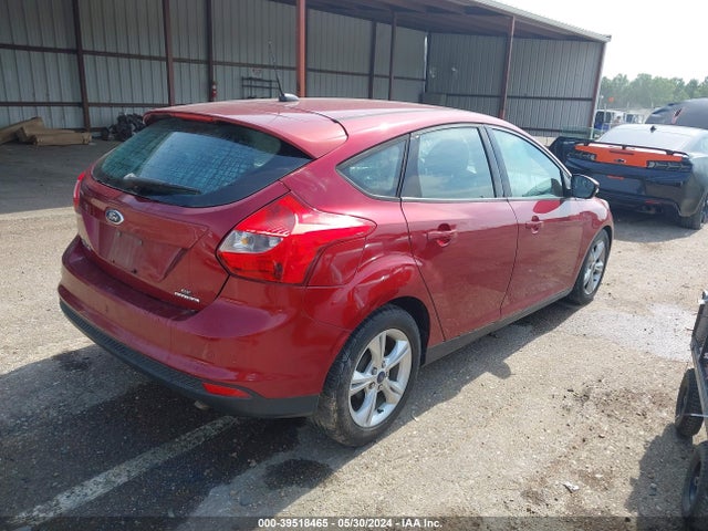 Ford FOCUS SE 2014 1FADP3K25EL397827 Image 4