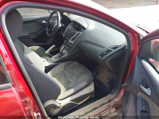 Ford FOCUS SE 2014 1FADP3K25EL397827 Image 5