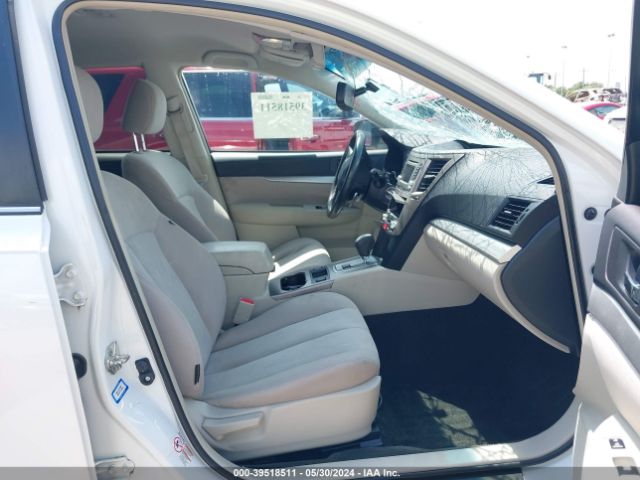 4S4BRBCC6E3303592 Subaru Outback 2.5i Premium