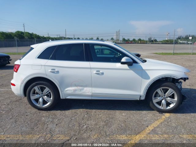 WA1BNAFY2J2202108 Audi Q5 2.0t Premium/2.0t Tech Premium
