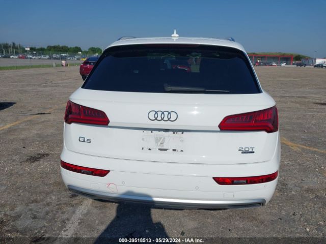 WA1BNAFY2J2202108 Audi Q5 2.0t Premium/2.0t Tech Premium