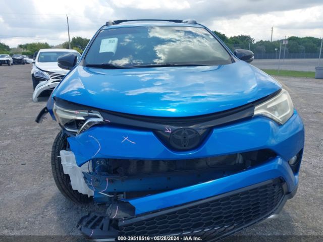 JTMNFREV1GJ090633 Toyota RAV4 SE