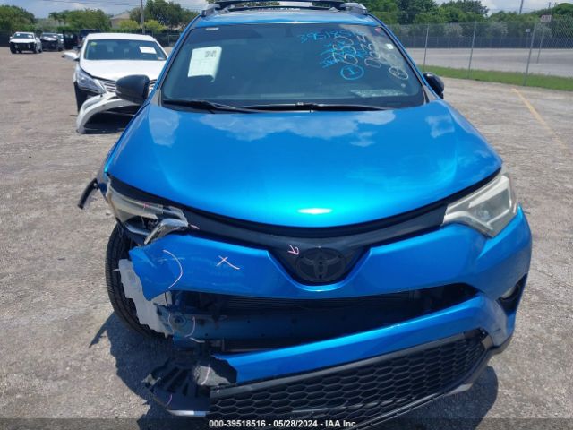 JTMNFREV1GJ090633 Toyota RAV4 SE