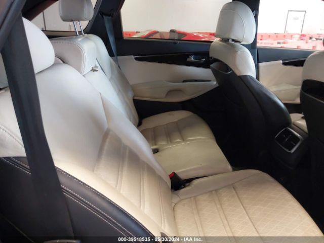 5XYPKDA53HG245648 KIA Sorento 3.3l Sxl