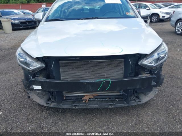 5NPD84LF5HH171598 Hyundai Elantra Limited