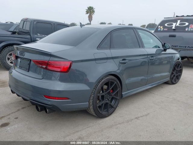 2018 AUDI S3 WAUB1GFF1J1004612 Photo 3