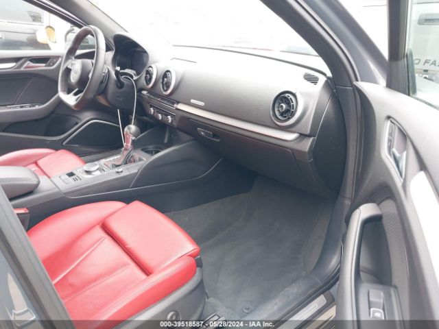 2018 AUDI S3 WAUB1GFF1J1004612 Photo 4