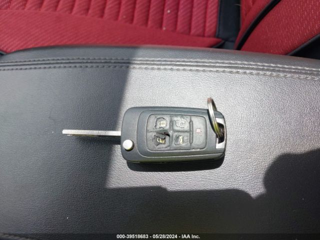 1G4GB5G3XFF142752 Buick Lacrosse Leather