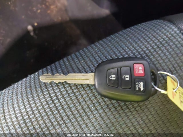 Toyota Corolla S Plus 2014 2T1BURHE1EC180930 Image 11