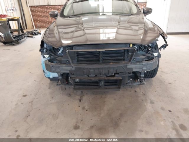 3FA6P0H78JR266784 Ford FUSION SE