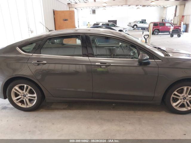3FA6P0H78JR266784 Ford FUSION SE