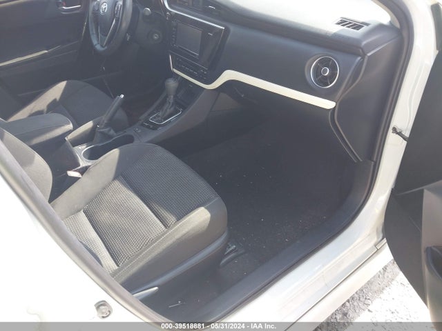 Toyota COROLLA IM 2018 JTNKARJE5JJ559913 Image 5