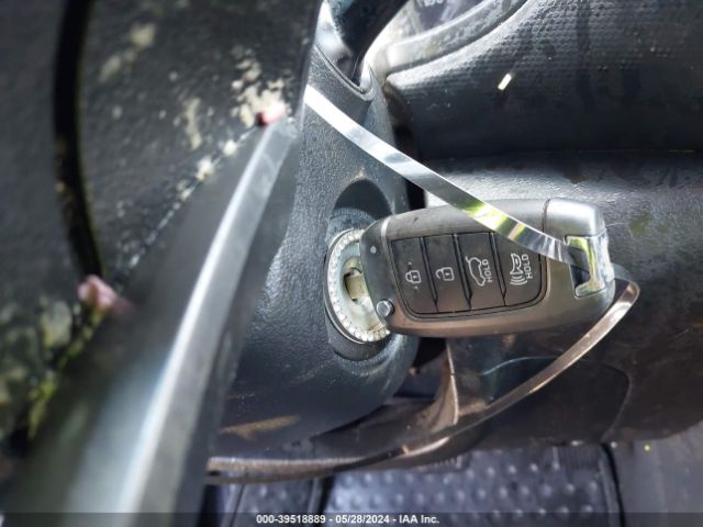 KM8K1CAA7MU739276 Hyundai Kona Se
