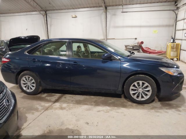 4T4BF1FK6FR452527 Toyota CAMRY LE