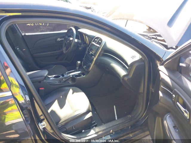 Chevrolet MALIBU 1LT 2015 1G11C5SL8FF153725 Image 5