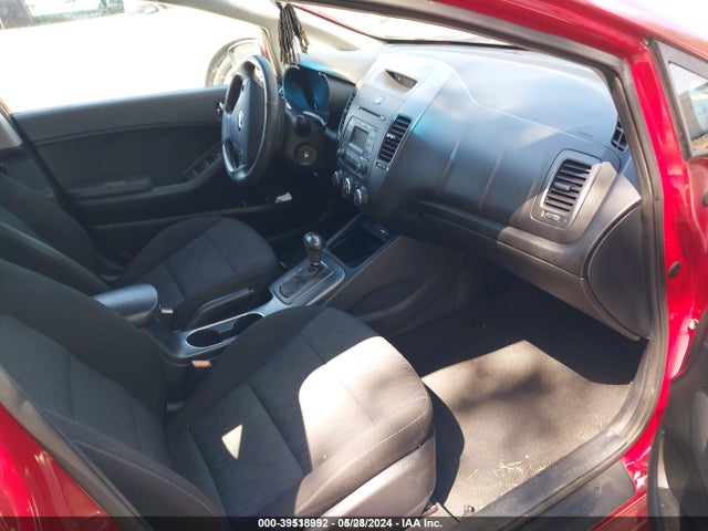 KIA FORTE LX 2016 KNAFK4A65G5606824 Image 5