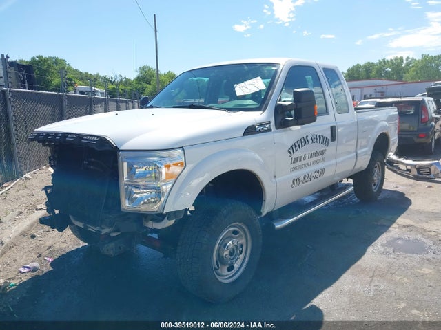 Ford F-250 Xl 2015 1FT7X2B63FEA75536 Image 2