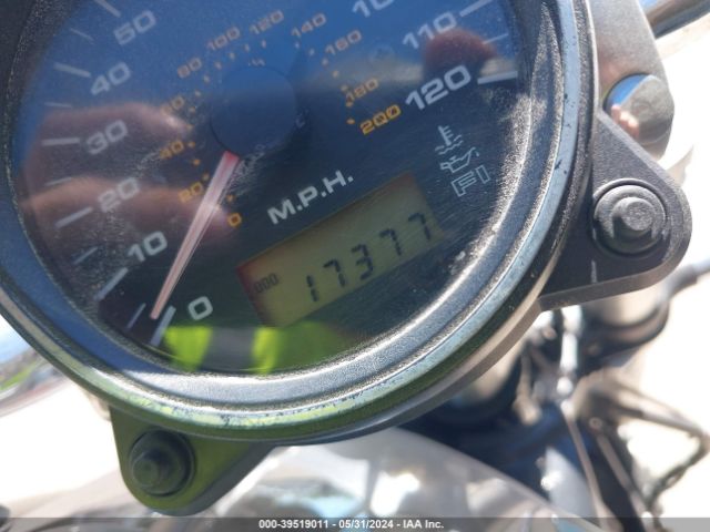 2005 SUZUKI M50 JS1VS56A652102826 Photo 6