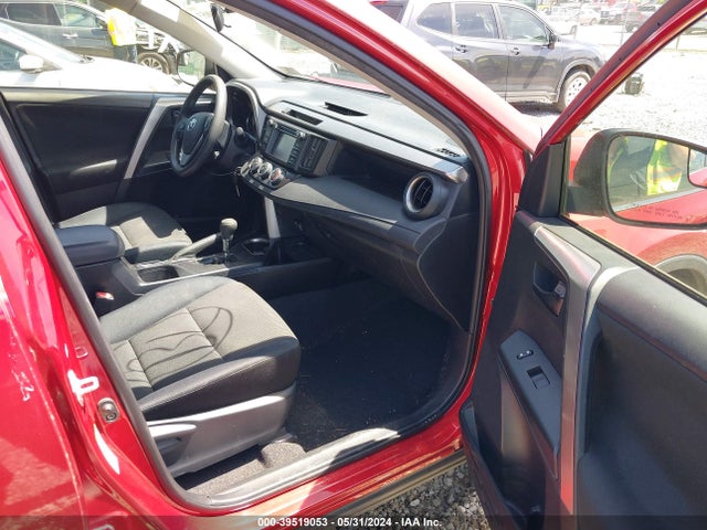 Toyota RAV4 LE 2016 JTMBFREV0GJ093249 Image 5