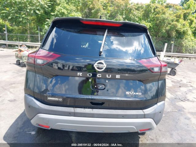 5N1AT3BB7MC735988 Nissan Rogue Sv Intelligent Awd