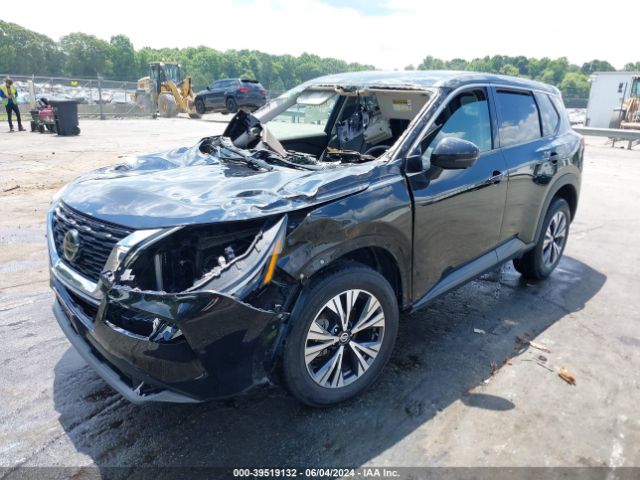 5N1AT3BB7MC735988 Nissan Rogue Sv Intelligent Awd