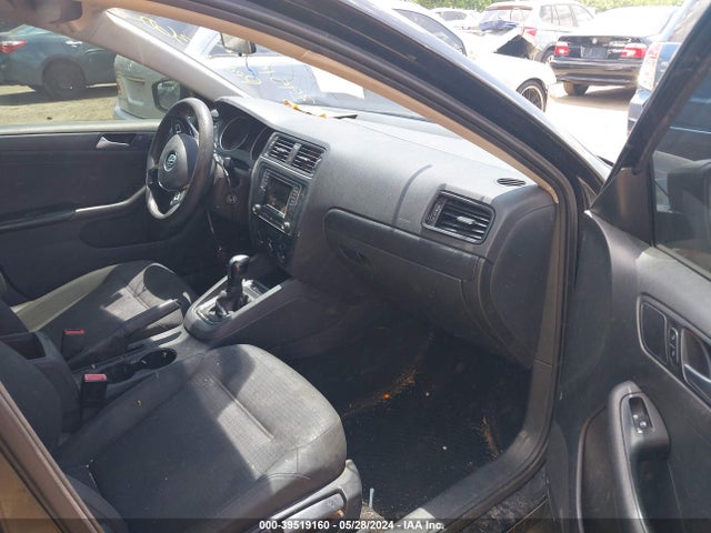 3VW267AJ9GM217008 Volkswagen Jetta 1.4t S