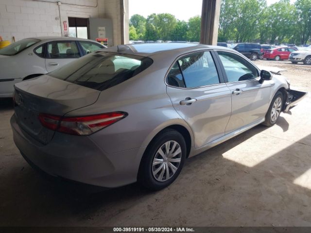 4T1B31HK9KU007726 Toyota Camry Hybrid Le