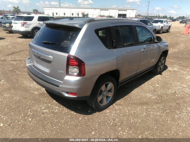 Jeep Compass Latitude 4x4 2017 1C4NJDEB2HD121847 Image 4