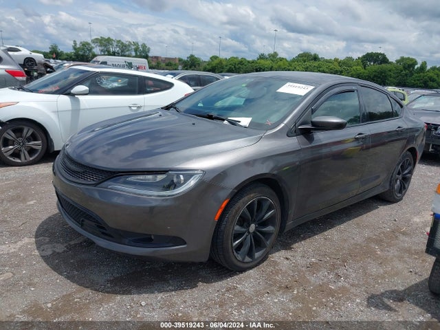 Chrysler 200 S 2015 1C3CCCBB1FN625379 Image 2