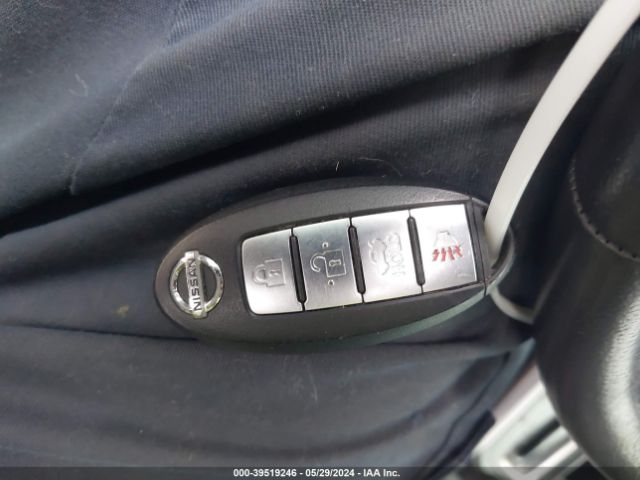 3N1AB7AP0HY217703 Nissan SENTRA SL